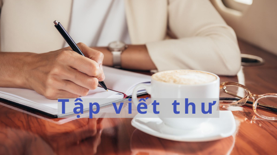 Tập viết thư tiếng Latvia